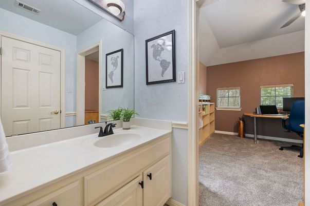 Bathroom, Home Office, Interior