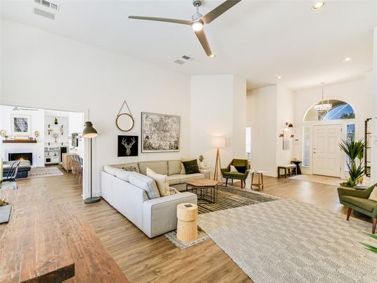 Fireplace, Interior, Living room, Pendant Lights, Recessed Lighting, Wood Texture Flooring