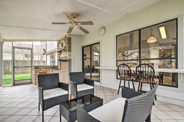 Dining room, Interior, Sun Room