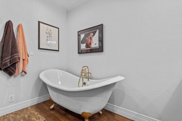 Bathroom, Free Standing Baths, Interior, Wood Texture Flooring