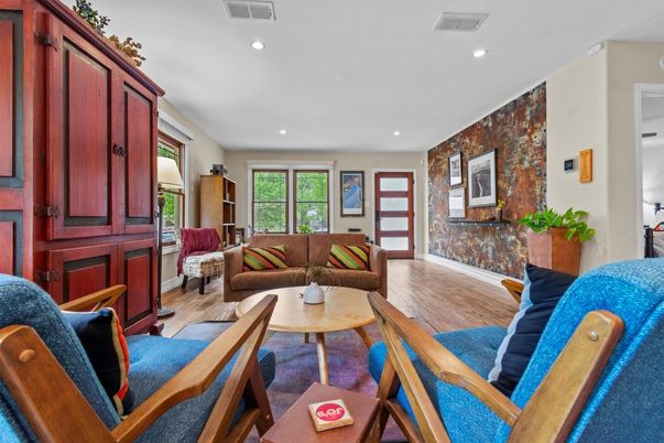 Interior, Living room, Recessed Lighting, Wood Texture Flooring