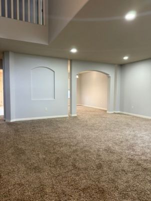 Empty room, Interior, Recessed Lighting