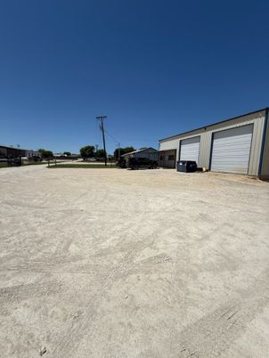 Backyard, Detached Garage, Exterior