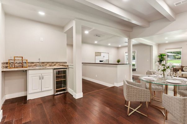 Dining room, Interior, Kitchen, Recessed Lighting, Wood Texture Flooring