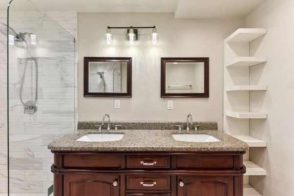 Bathroom, Dual Sink Vanities, Interior