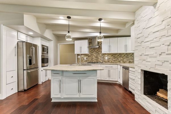 Fireplace, Interior, Kitchen, Pendant Lights, Recessed Lighting, Stainless Steel Appliances, Wood Texture Flooring