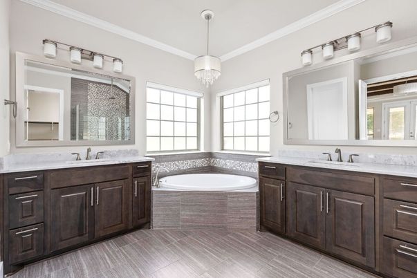 Bathroom, Dual Sink Vanities, Interior, Pendant Lights