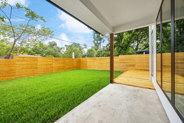 Backyard, Exterior