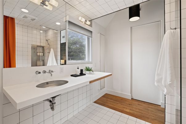 Bathroom, Interior, Recessed Lighting, Wood Texture Flooring