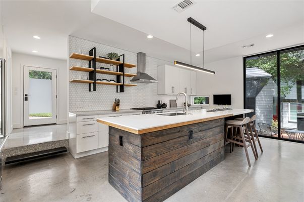 Interior, Kitchen, Pendant Lights, Recessed Lighting, Stainless Steel Appliances