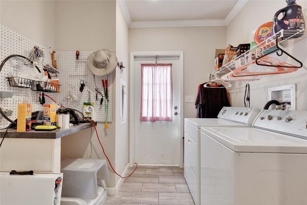 Interior, Washer