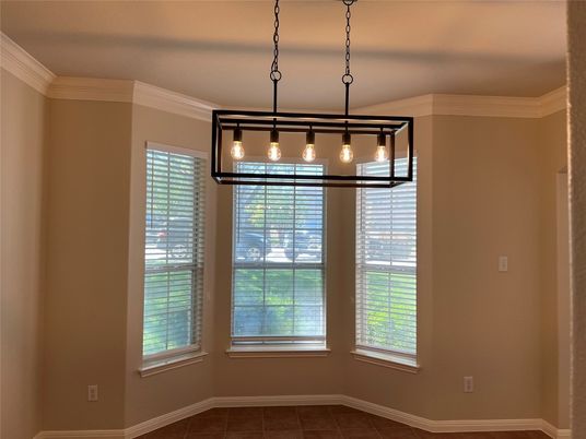 Empty room, Interior, Pendant Lights