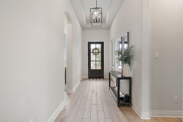 Interior, Pendant Lights, Wood Texture Flooring