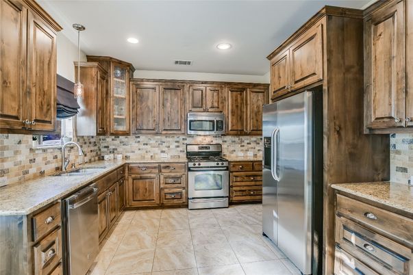 Interior, Kitchen, Pendant Lights, Recessed Lighting, Stainless Steel Appliances