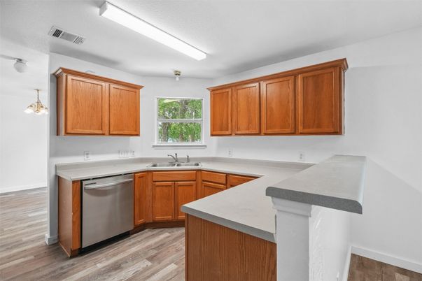 Interior, Kitchen, Pendant Lights, Wood Texture Flooring
