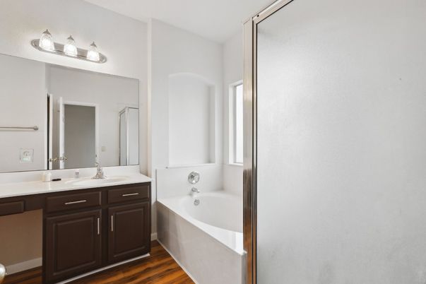 Bathroom, Interior, Wood Texture Flooring