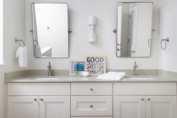 Bathroom, Dual Sink Vanities, Interior