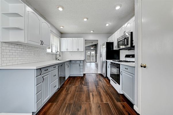 Interior, Kitchen, Recessed Lighting, Stainless Steel Appliances, Wood Texture Flooring