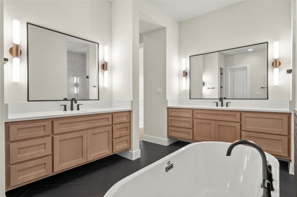 Bathroom, Dual Sink Vanities, Free Standing Baths, Interior