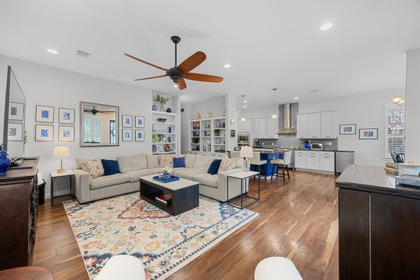 Interior, Kitchen, Living room, Pendant Lights, Recessed Lighting, Stainless Steel Appliances, Wood Texture Flooring