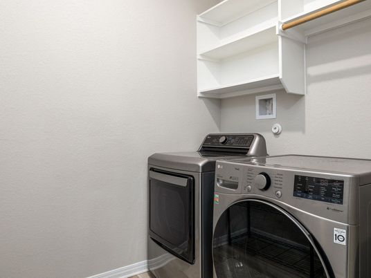 Interior, Washer, Wood Texture Flooring