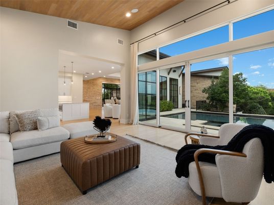 Interior, Living room, Pendant Lights, Recessed Lighting, Wooden Ceilings
