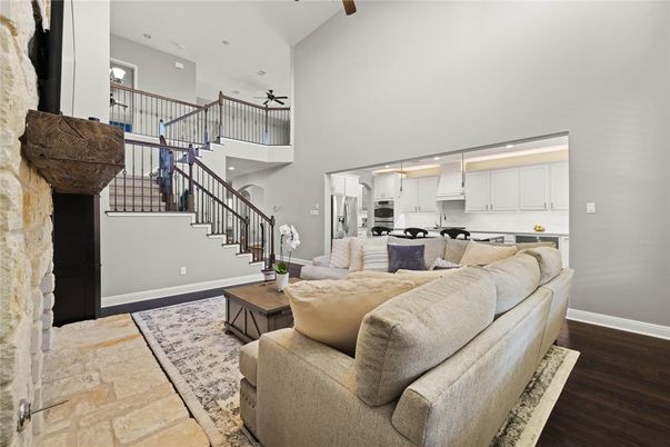 Interior, Kitchen, Living room, Recessed Lighting, Wood Texture Flooring