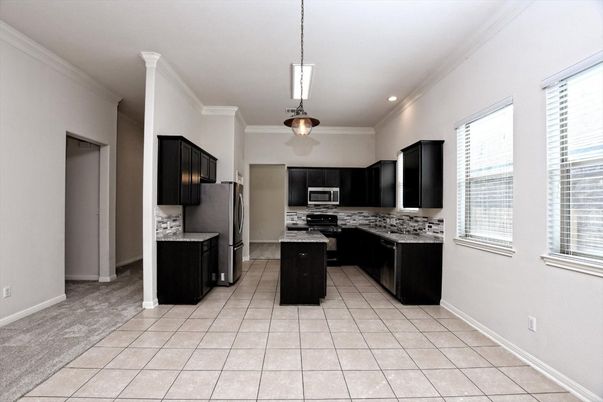 Interior, Kitchen, Pendant Lights, Recessed Lighting, Stainless Steel Appliances
