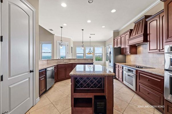 Interior, Kitchen, Pendant Lights, Recessed Lighting, Stainless Steel Appliances, Water