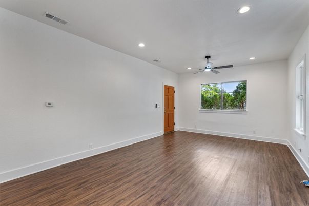 Empty room, Interior, Recessed Lighting, Wood Texture Flooring