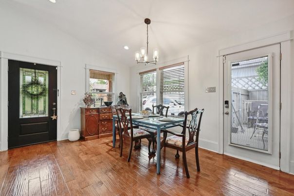 Dining room, Interior, Living room, Pendant Lights, Recessed Lighting, Wood Texture Flooring