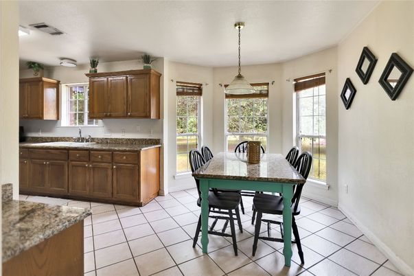 Dining room, Interior, Kitchen, Pendant Lights