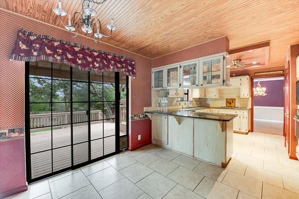 Chandelier, Interior, Kitchen, Recessed Lighting, Wooden Ceilings