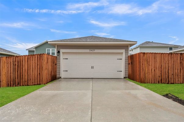 Detached Garage, Exterior