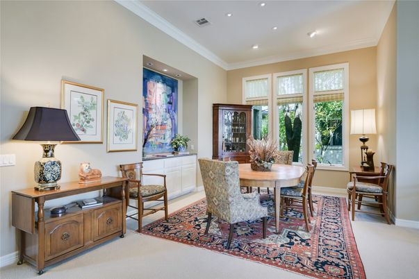 Dining room, Interior, Recessed Lighting