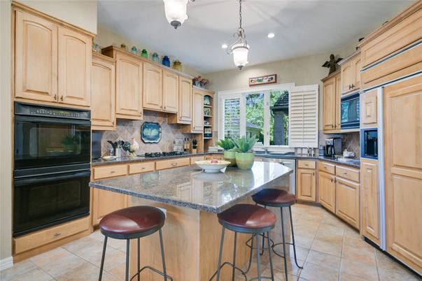 Interior, Kitchen, Pendant Lights, Recessed Lighting