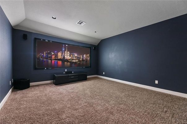 Empty room, Interior, Recessed Lighting