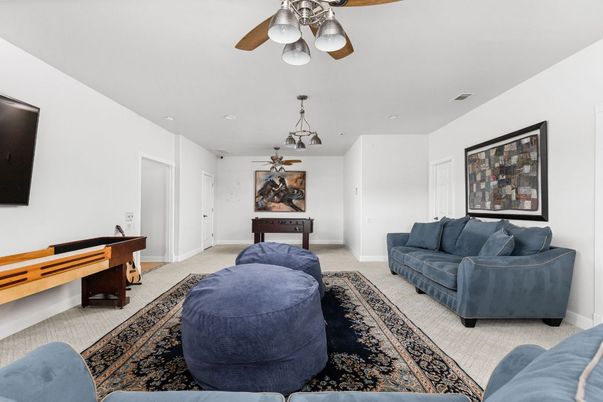 Billiard Table, Game Room, Interior