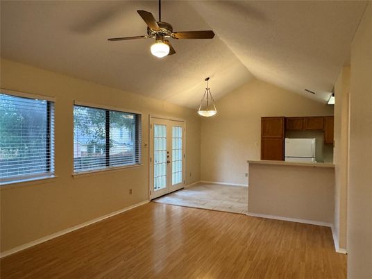 Empty room, Interior, Pendant Lights, Wood Texture Flooring