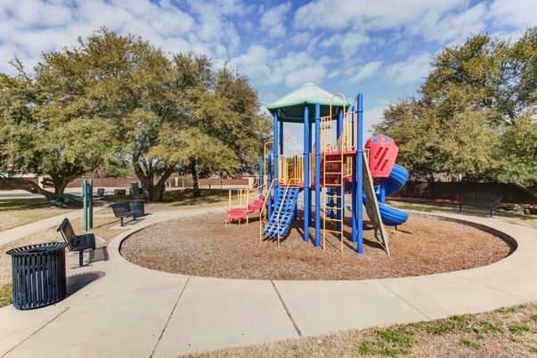 Backyard, Exterior, Playground