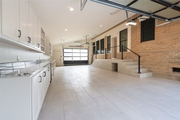 Interior, Pendant Lights, Recessed Lighting, Stone Walls