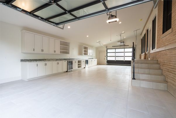 Interior, Kitchen, Recessed Lighting, Stone Walls