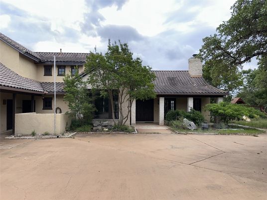 Backyard, Exterior, Facade, Mediterranean