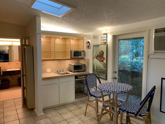 Dining room, Interior, Kitchen, Recessed Lighting