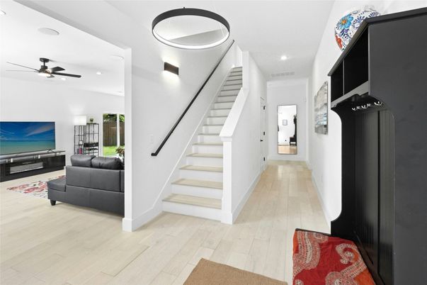 Dining room, Interior, Kitchen, Living room, Pendant Lights, Recessed Lighting, Stainless Steel Appliances, Wood Texture Flooring