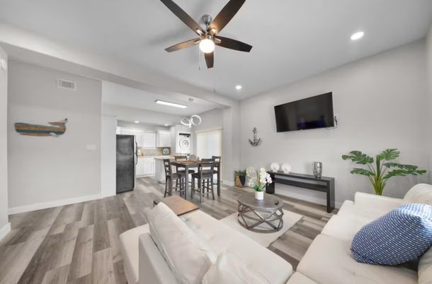 Dining room, Interior, Kitchen, Living room, Recessed Lighting, Wood Texture Flooring