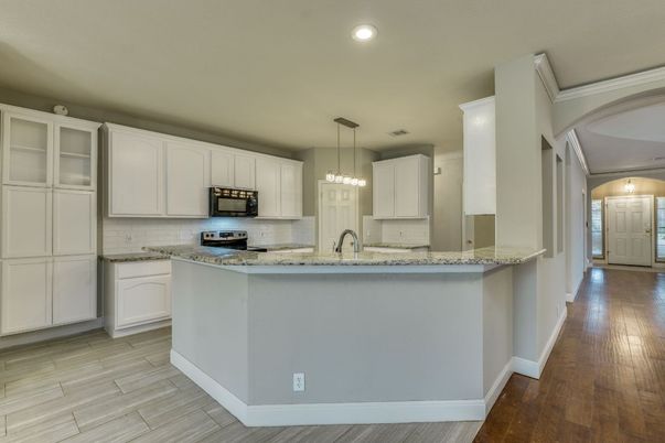 Interior, Kitchen, Pendant Lights, Recessed Lighting, Wood Texture Flooring