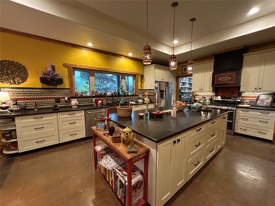 Interior, Kitchen, Pendant Lights, Recessed Lighting, Stainless Steel Appliances
