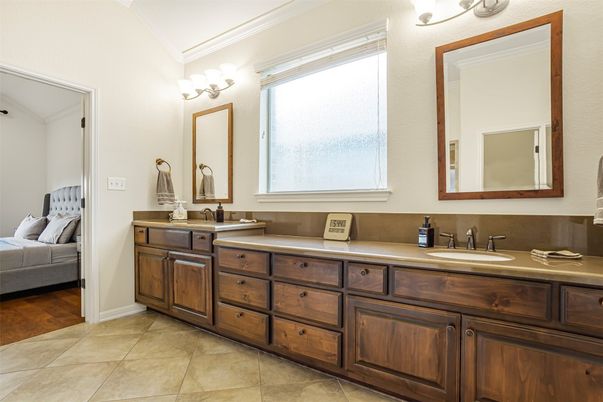 Bathroom, Bedroom, Dual Sink Vanities, Interior, Wood Texture Flooring