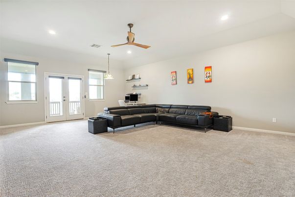 Interior, Living room, Pendant Lights, Recessed Lighting